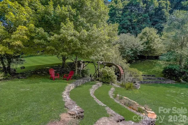 $488,000 | 210 Spring Valley Drive, Unit 624 & 625, Mars Hill, NC 28754