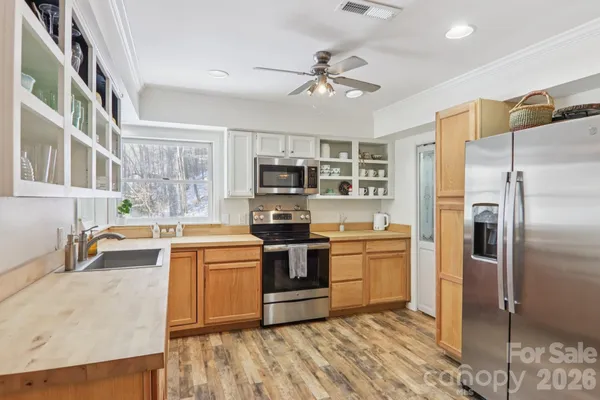 $488,000 | 210 Spring Valley Drive, Unit 624 & 625, Mars Hill, NC 28754
