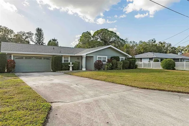 $298,000 | 119 Doll Drive, Winter Haven, FL 33884