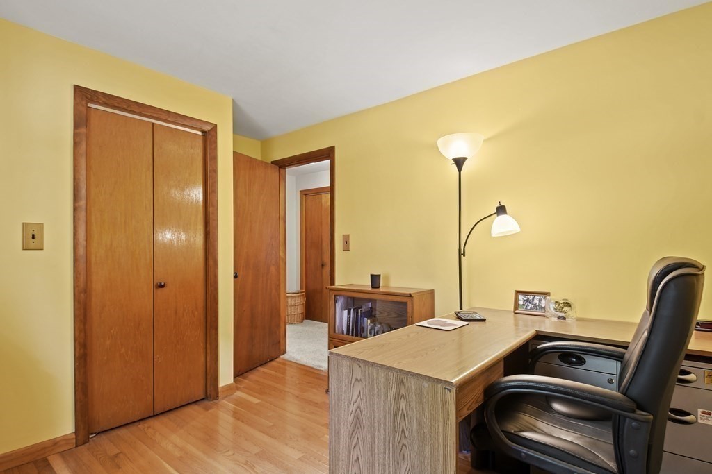 88 Cambridge Road Woburn, MA 01801 - Photo 18 of 31 Gallery Image 18