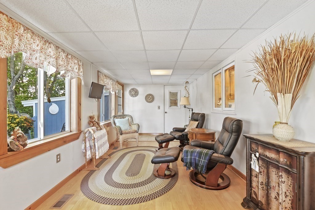 88 Cambridge Road Woburn, MA 01801 - Photo 19 of 31 Gallery Image 19
