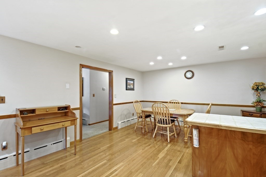 88 Cambridge Road Woburn, MA 01801 - Photo 10 of 31 Gallery Image 10