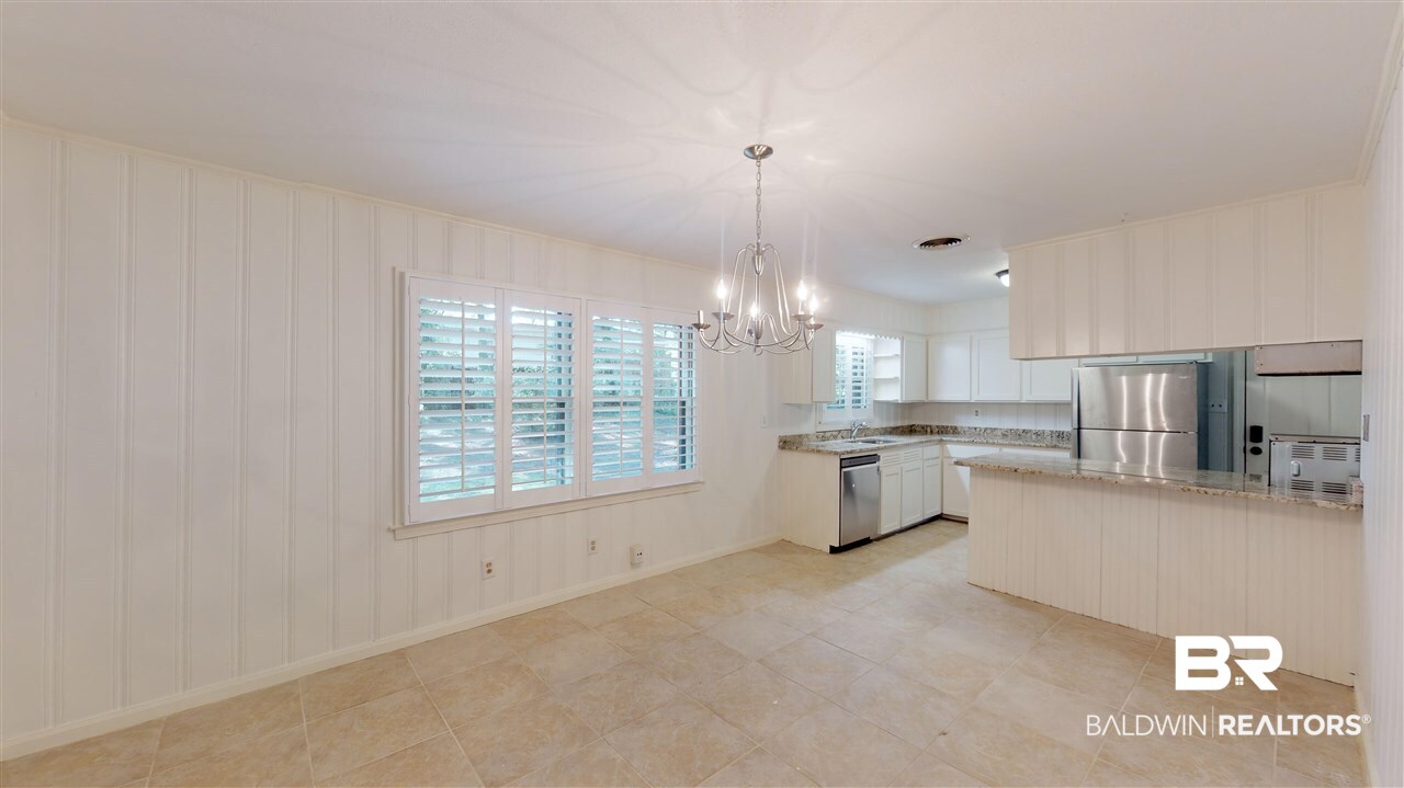 4400 Knob Hill Drive Mobile, AL 36693 - Photo 5 of 19