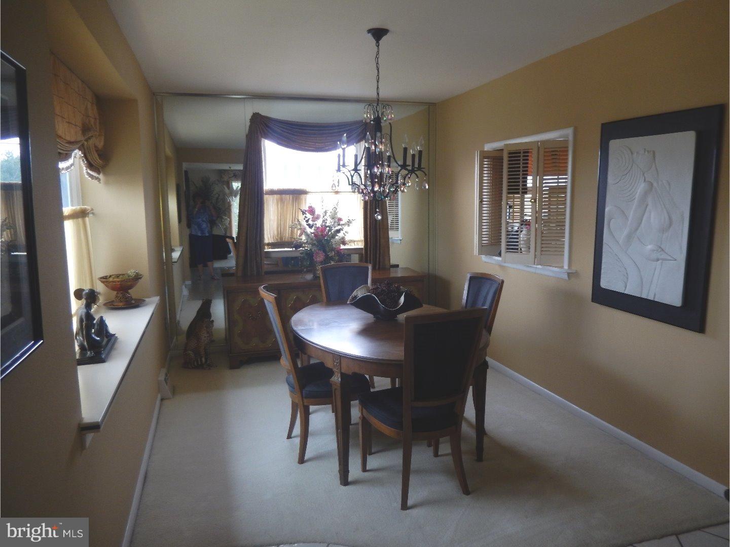 1119 Morefield Road Philadelphia, PA 19115 - Photo 8 of 22 Dining Room