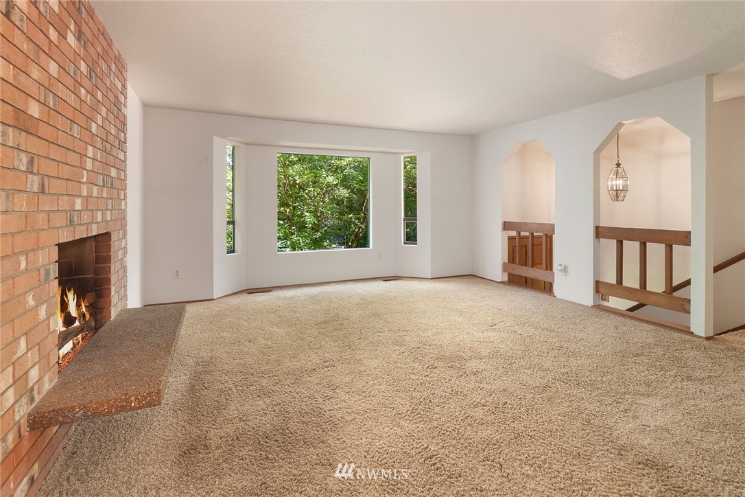 22611 Echo Lake Road Snohomish, WA 98296 - Photo 3 of 23 Gallery Image 3