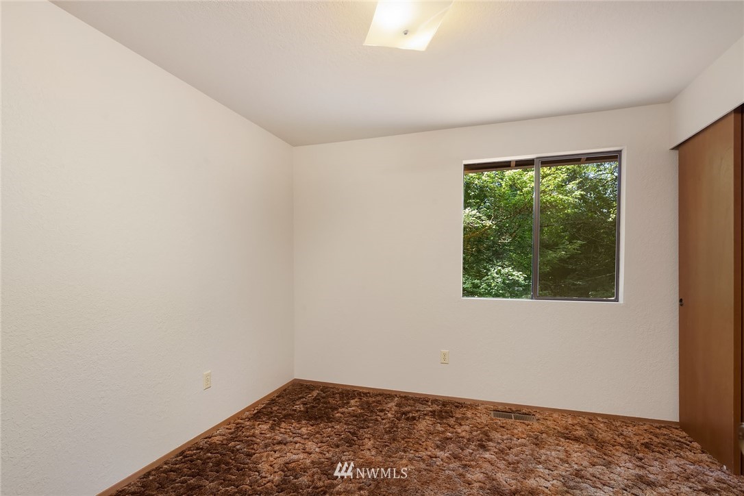 22611 Echo Lake Road Snohomish, WA 98296 - Photo 9 of 23 Gallery Image 9