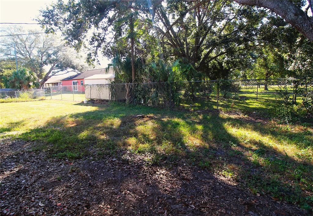 1604 27th Avenue East Bradenton, FL 34208 - Photo 17 of 18