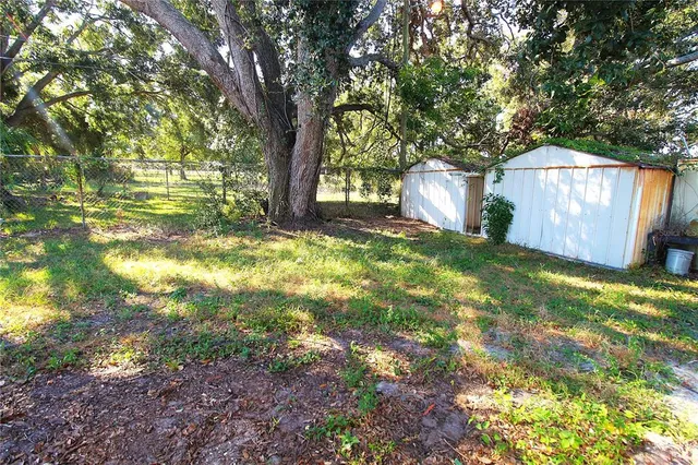 $2,150 | 1604 27th Avenue East, Bradenton, FL 34208
