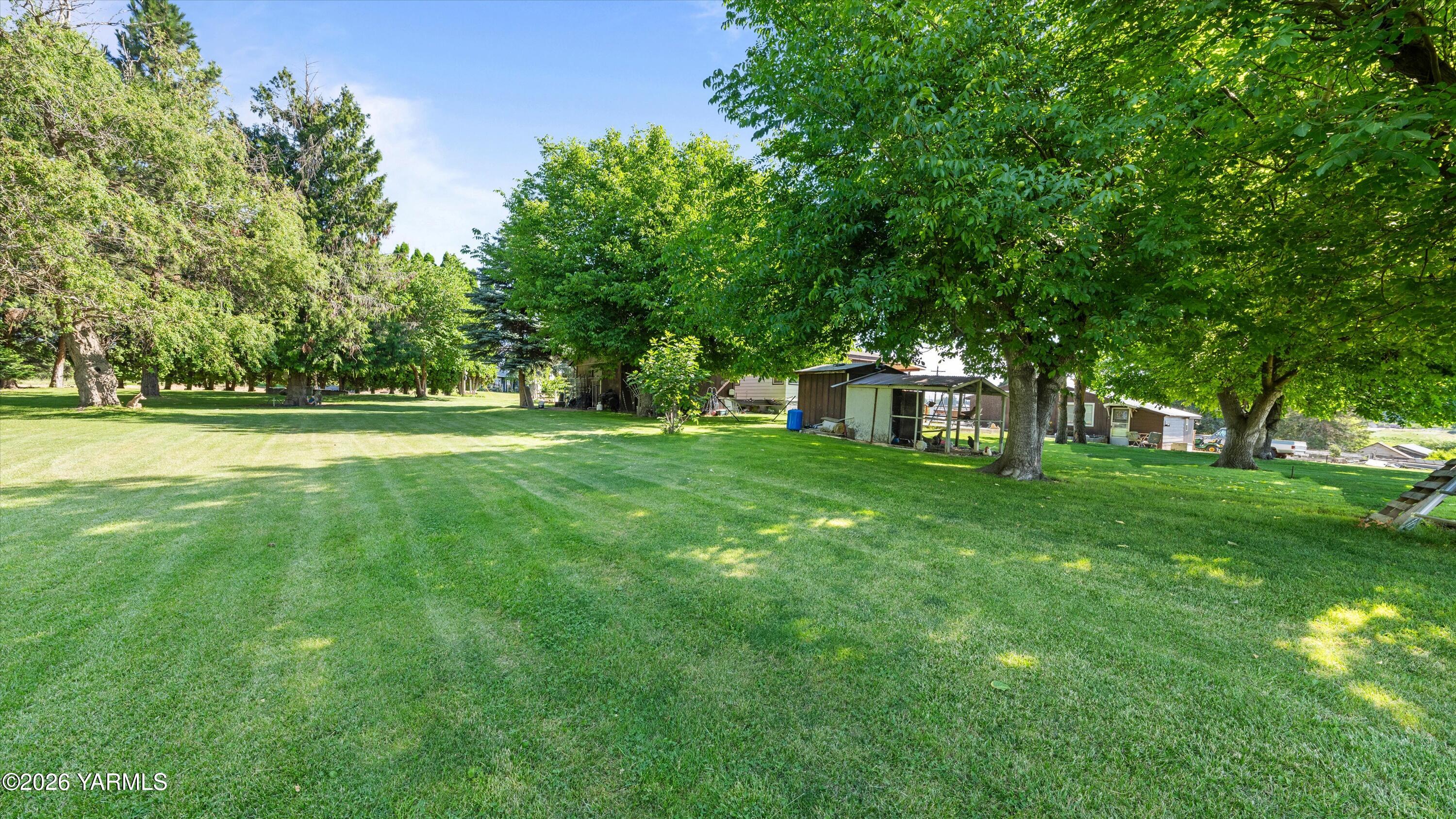 1010 Division Road Zillah, WA 98953 - Photo 27 of 30 24-7R509189