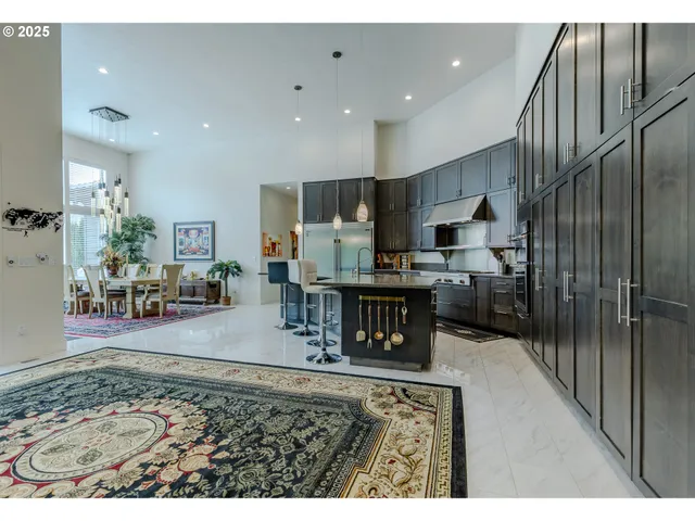 $2,195,000 | 3540 Walton Lane, Eugene, OR 97408