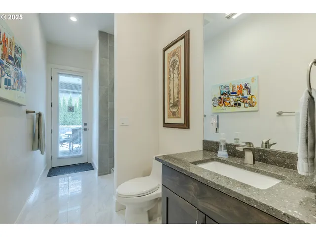 $2,195,000 | 3540 Walton Lane, Eugene, OR 97408