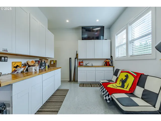 $2,195,000 | 3540 Walton Lane, Eugene, OR 97408