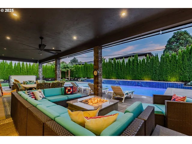 $2,195,000 | 3540 Walton Lane, Eugene, OR 97408