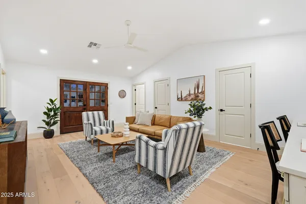 $1,699,999 | 2315 North 42nd Street, Phoenix, AZ 85008