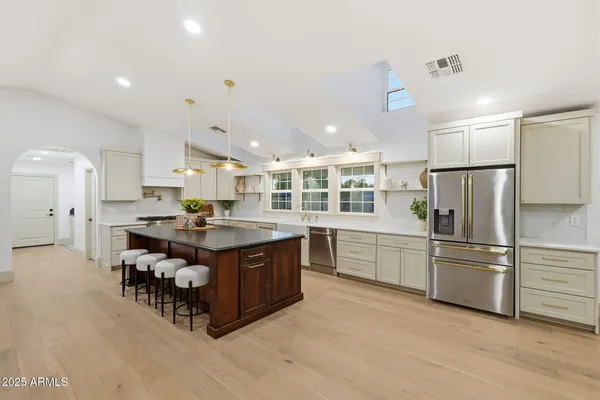 $1,699,999 | 2315 North 42nd Street, Phoenix, AZ 85008