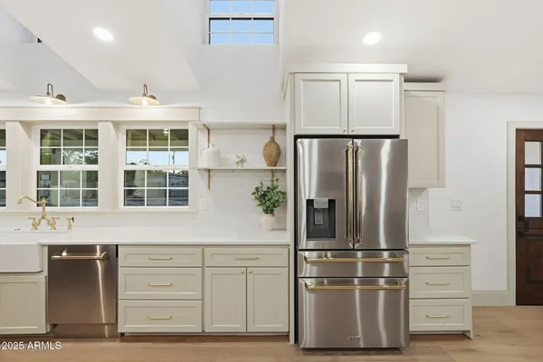 $1,699,999 | 2315 North 42nd Street, Phoenix, AZ 85008