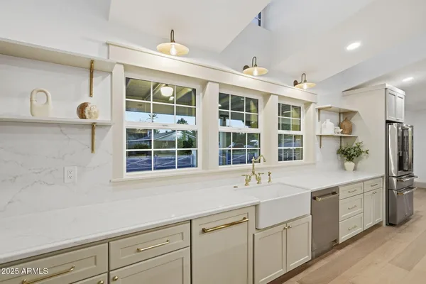 $1,699,999 | 2315 North 42nd Street, Phoenix, AZ 85008