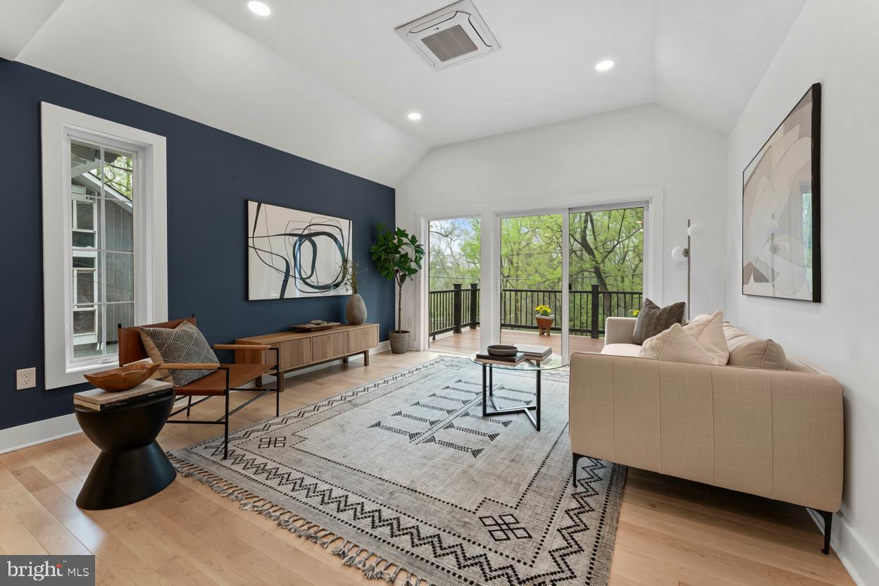 6522 Walhonding Road Bethesda, MD 20816 - Photo 26 of 56 Gallery Image 26