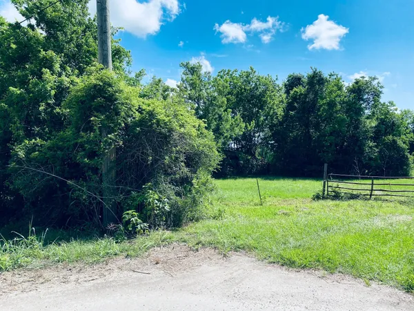 $1,225,000 | 1717 Caroline Street, Dickinson, TX 77539
