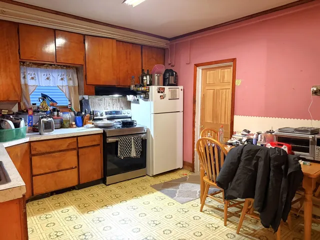 $155,000 | 27 Brooklyn Street, Unit 27 & 27 1, Barre, VT 05641