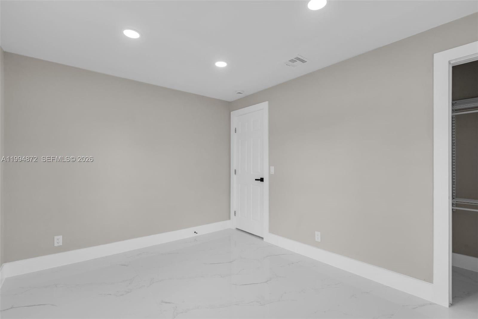 1660 West 26th Street Riviera Beach, FL 33404 - Photo 8 of 34 Gallery Image 8