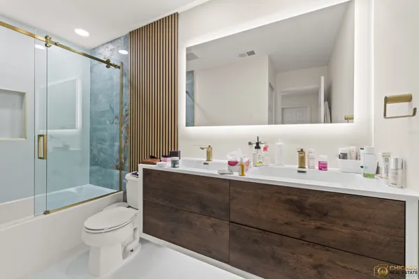 $3,600 | 1495 Dearborn Court, Unit 1495, Mount Prospect, IL 60056