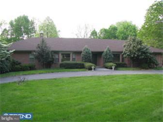 875 Meadowcroft Road West Chester, PA 19382 - Photo 1 of 12 Gallery Image 1
