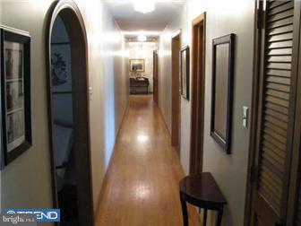 875 Meadowcroft Road West Chester, PA 19382 - Photo 4 of 12 Gallery Image 4