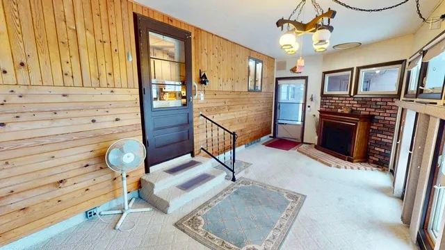 $225,000 | 3414 Parkway Boulevard, Two Rivers, WI 54241