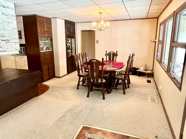 $225,000 | 3414 Parkway Boulevard, Two Rivers, WI 54241