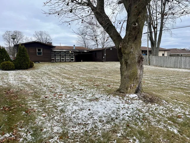 $225,000 | 3414 Parkway Boulevard, Two Rivers, WI 54241