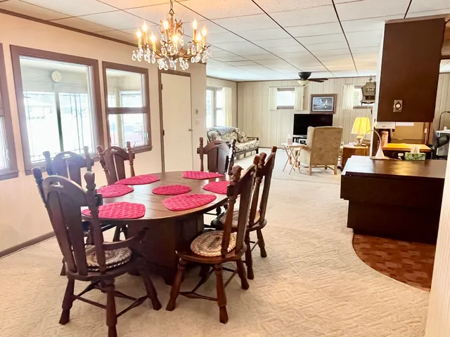 $225,000 | 3414 Parkway Boulevard, Two Rivers, WI 54241