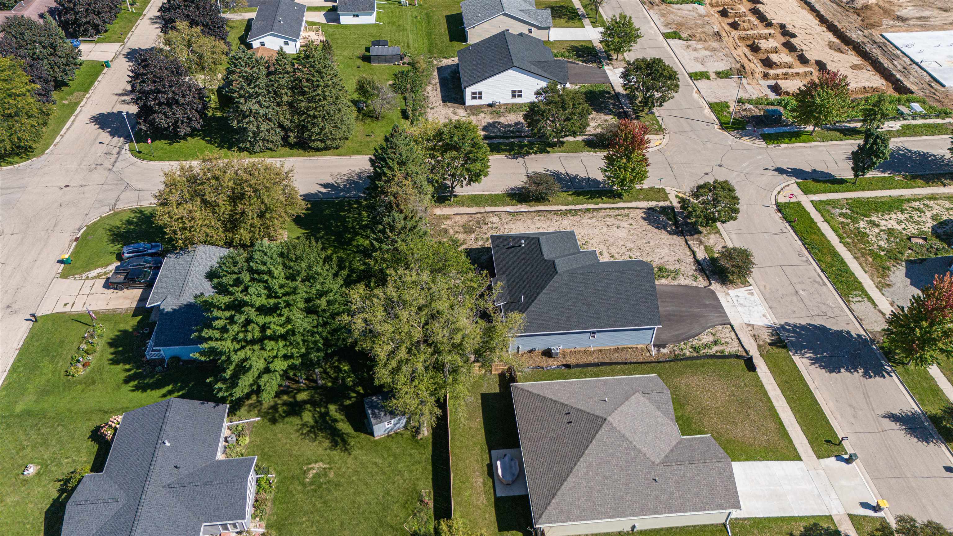 442 Village Ripon, WI 54971 - Photo 5 of 25 Gallery Image 5