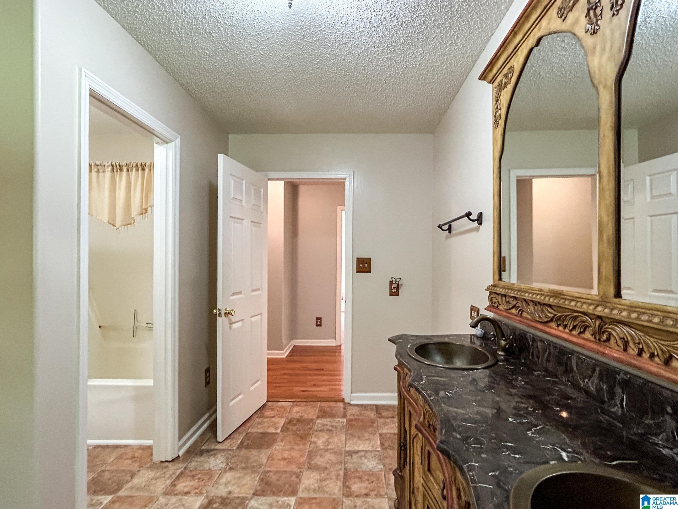 281 Stephenson Road Jasper, AL 35503 - Photo 5 of 27