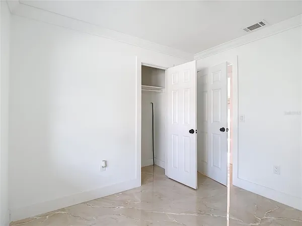 $2,075 | 201 Valencia Drive, Auburndale, FL 33823