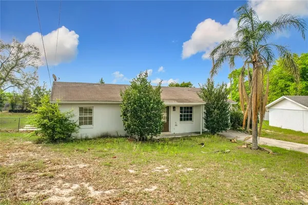 $2,075 | 201 Valencia Drive, Auburndale, FL 33823