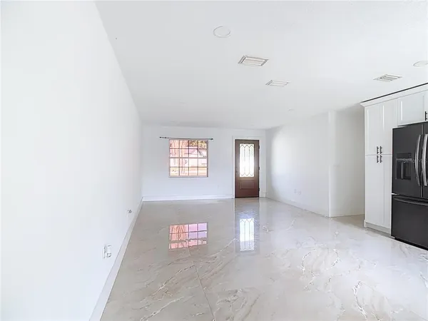$2,075 | 201 Valencia Drive, Auburndale, FL 33823