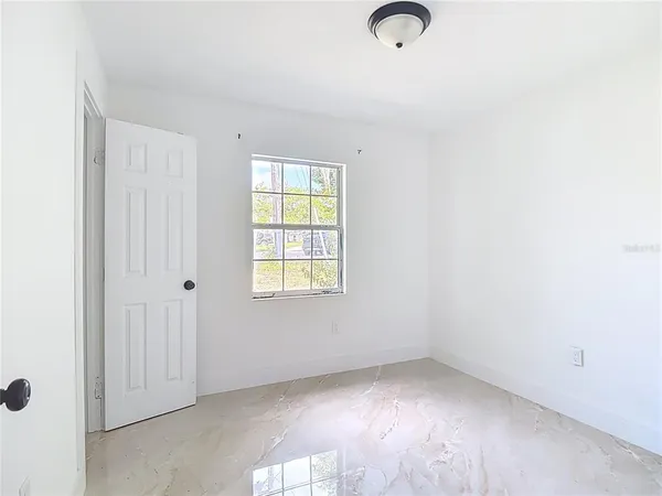 $2,075 | 201 Valencia Drive, Auburndale, FL 33823