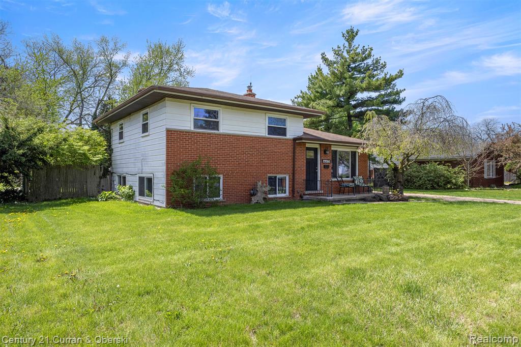 27095 Colgate Street Inkster, MI 48141 - Photo 4 of 6