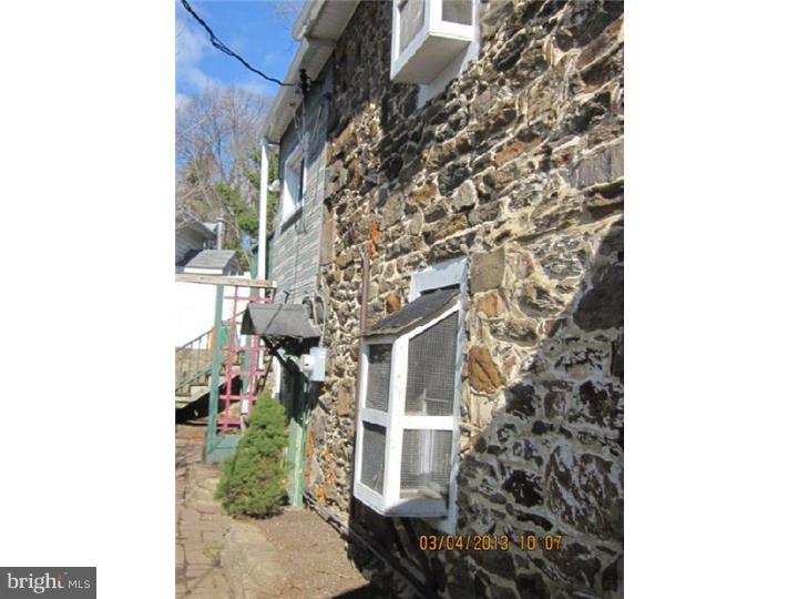 7 Scottdale Road Lansdowne, PA 19050 - Photo 2 of 16