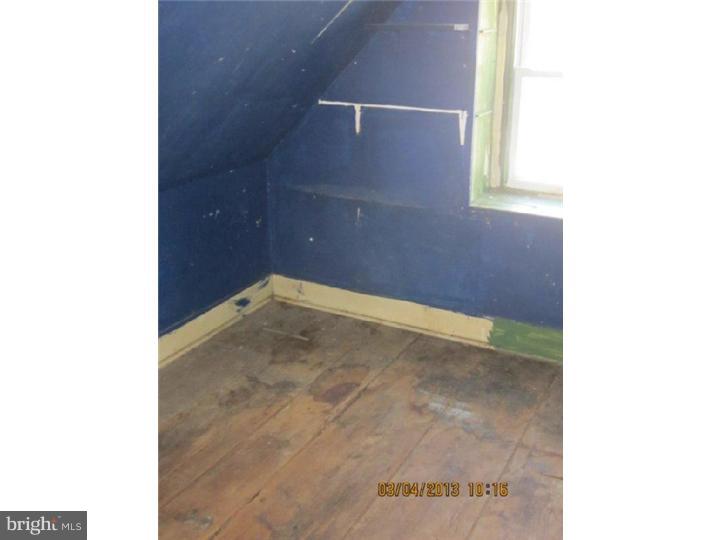 7 Scottdale Road Lansdowne, PA 19050 - Photo 15 of 16