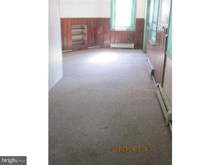 7 Scottdale Road Lansdowne, PA 19050 - Photo 4 of 16