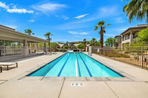 $6,000 | 302 Retreat Circle, Palm Desert, CA 92260