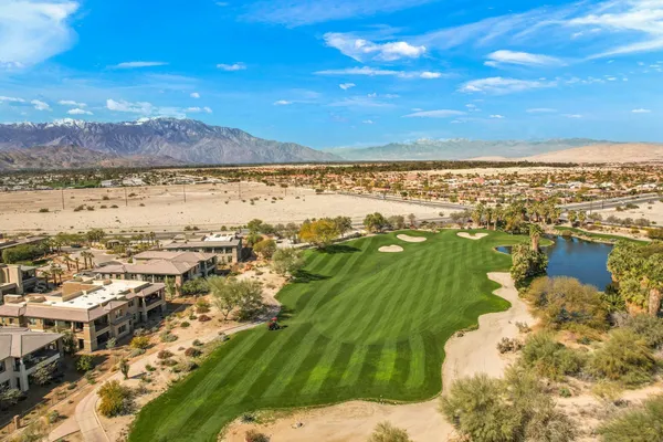 $6,000 | 302 Retreat Circle, Palm Desert, CA 92260