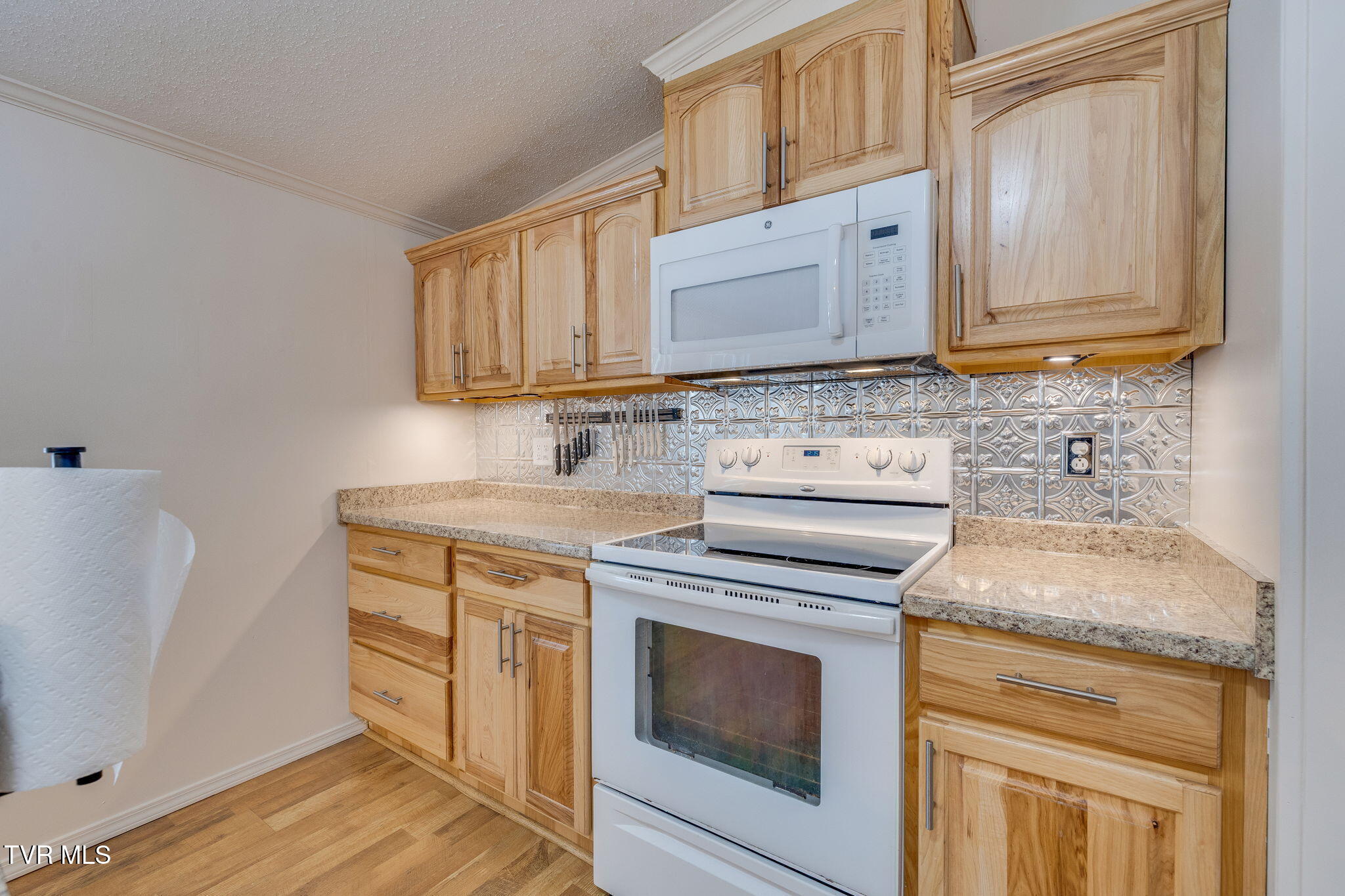 7185 Snapps Ferry Road Afton, TN 37616 - Photo 15 of 34 013