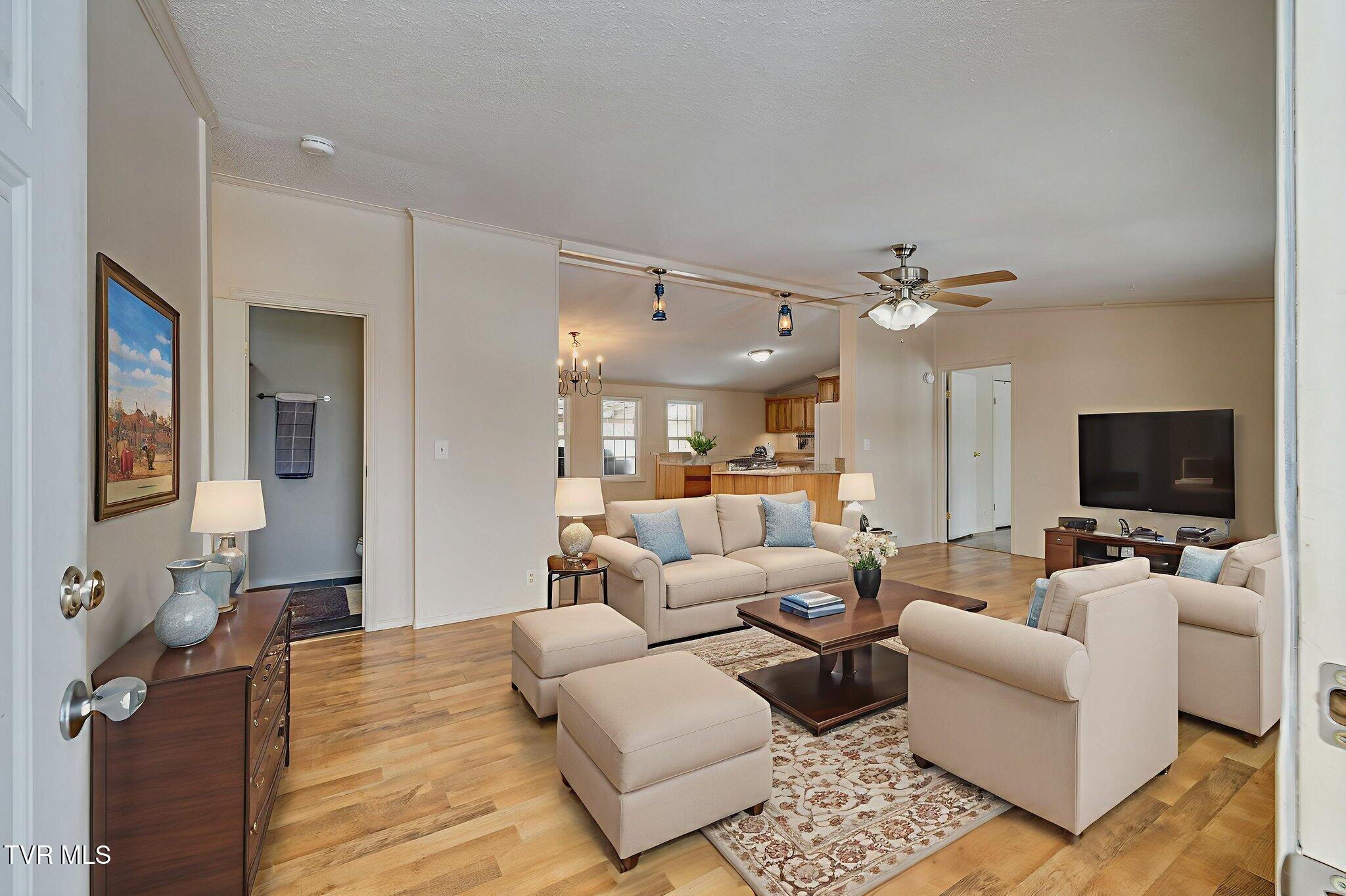 7185 Snapps Ferry Road Afton, TN 37616 - Photo 4 of 34 005 virtually staged