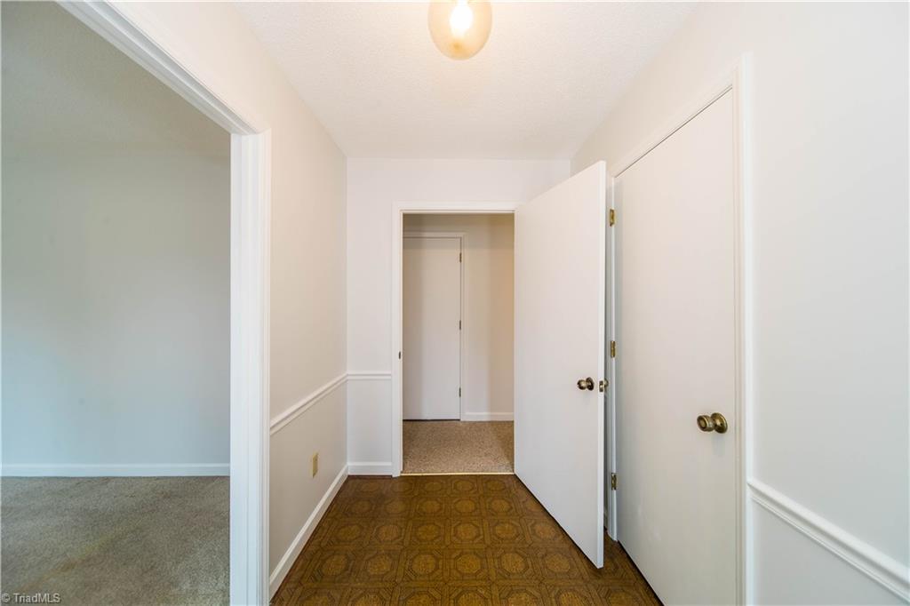 2849 Frye Bridge Road Clemmons, NC 27012 - Photo 3 of 34 Gallery Image 3