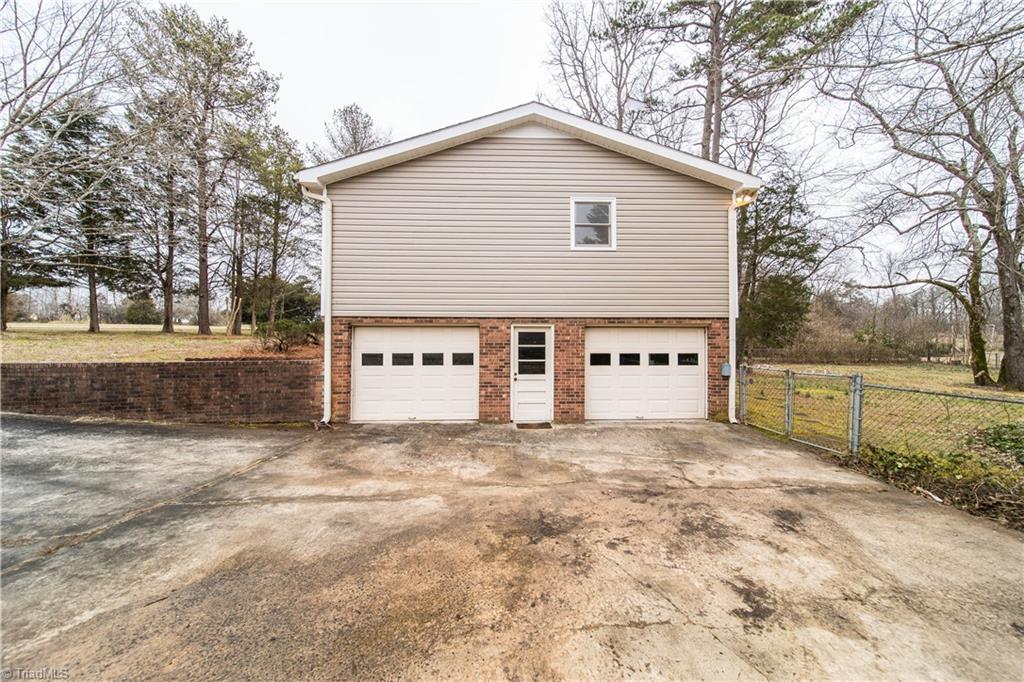 2849 Frye Bridge Road Clemmons, NC 27012 - Photo 32 of 34 Gallery Image 32