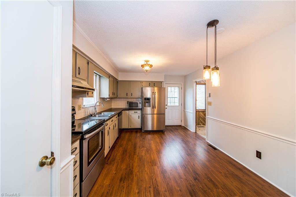 2849 Frye Bridge Road Clemmons, NC 27012 - Photo 8 of 34 Gallery Image 8
