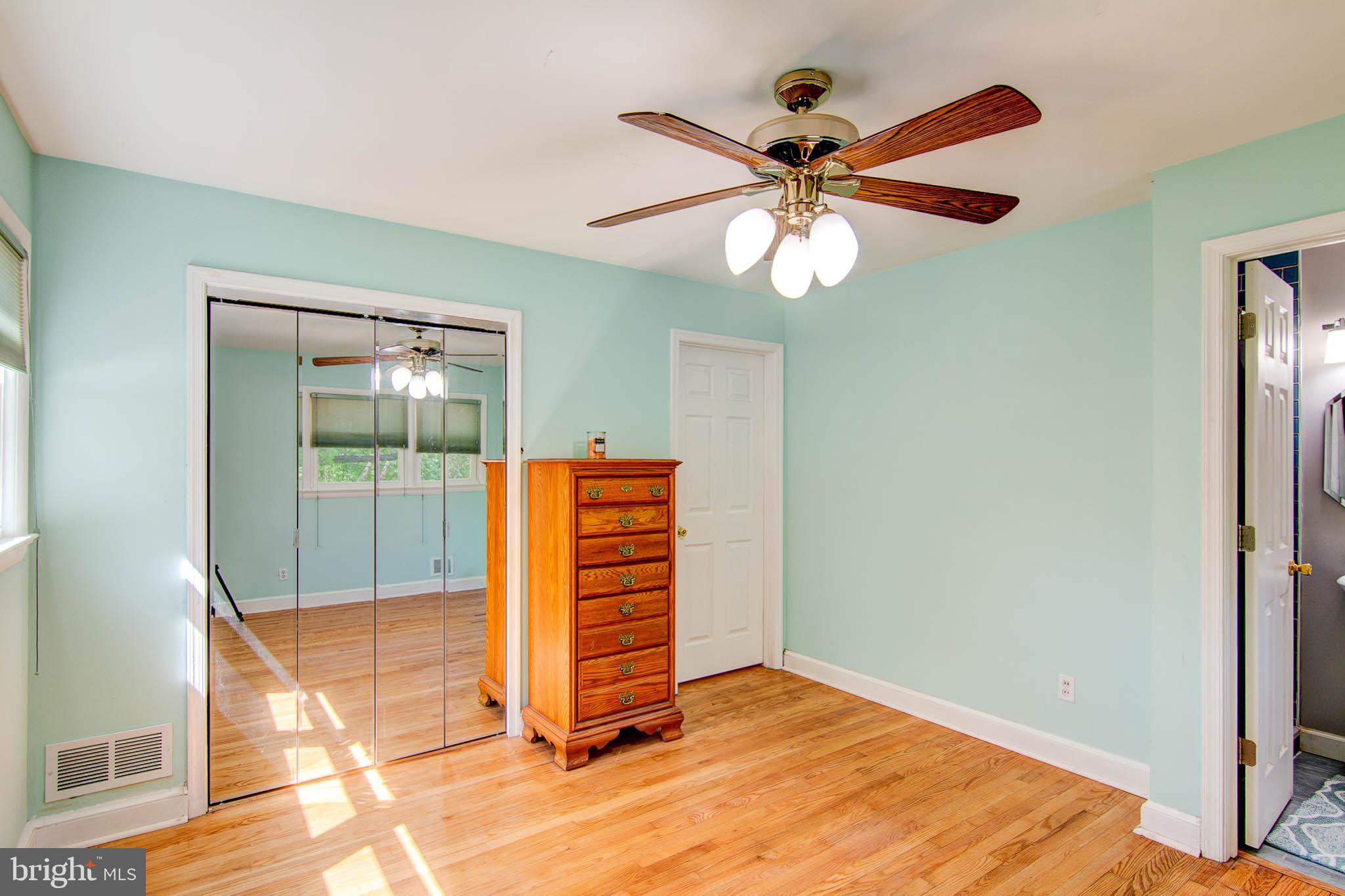 11531 Colt Terrace Silver Spring, MD 20902 - Photo 20 of 40 Gallery Image 20